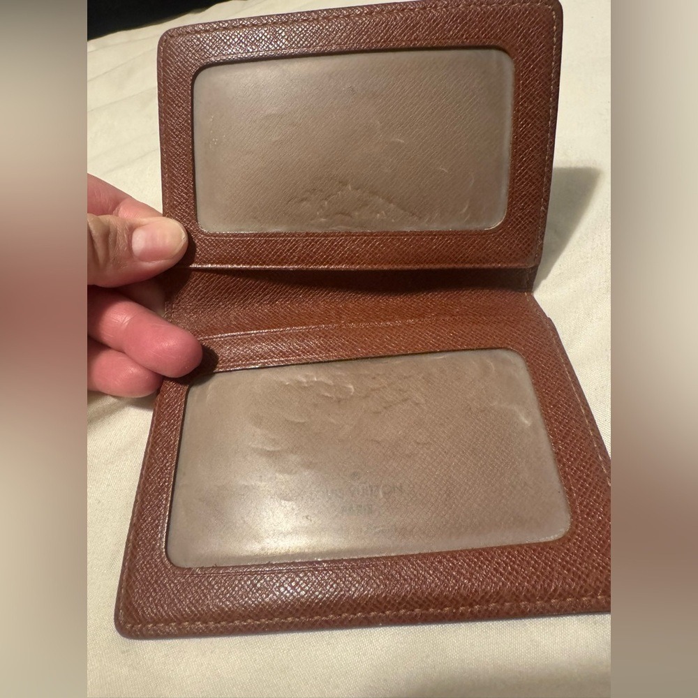 Louis Vuitton Monogram Card Holder - Picture 3 of 4